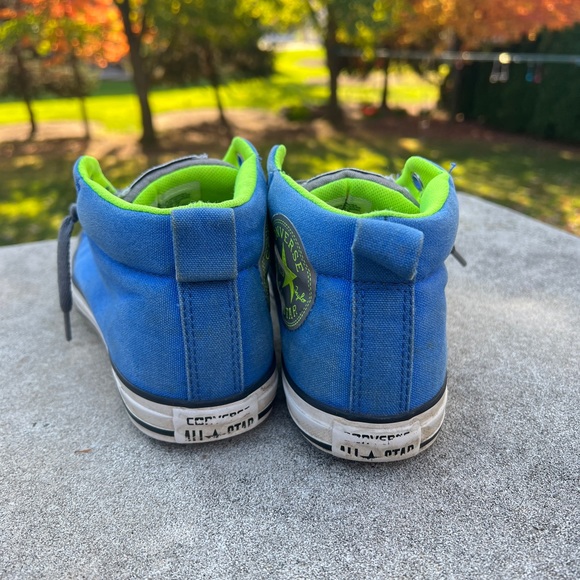 Converse - Picture 3 of 5